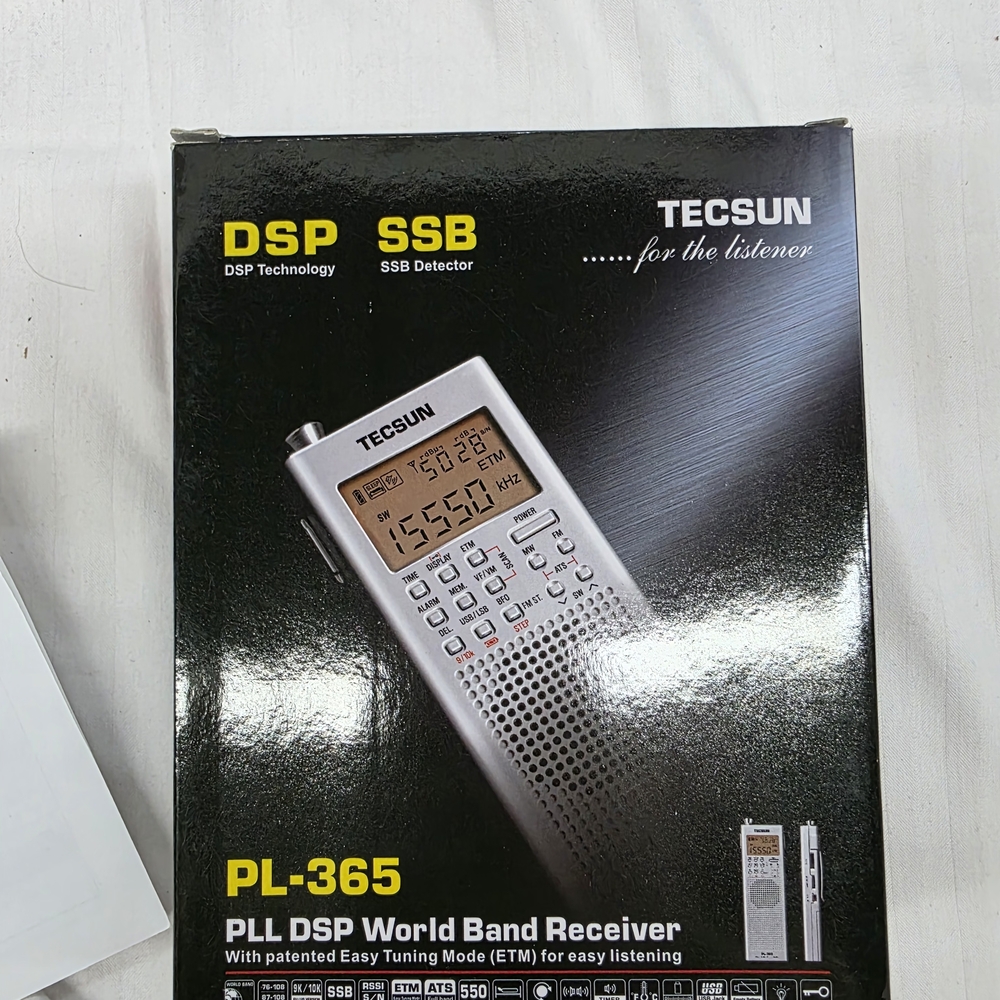 Tecsun PL-365 Portable Shortwave Radio - Black - Picture 3 of 8